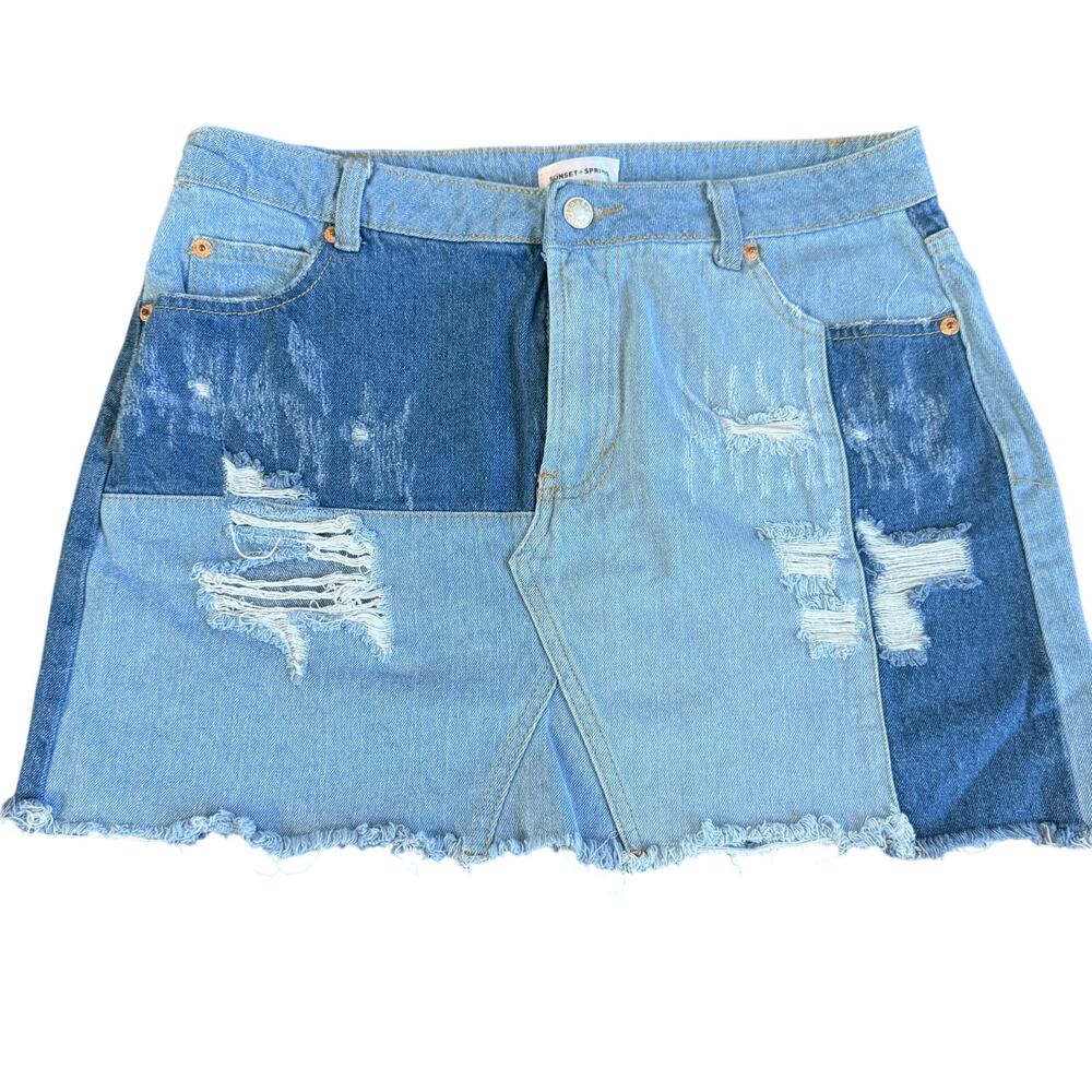 Sunset & Spring L Patchy Destroyed Denim Mini Skirt Frayed Raw Hem Distressed - Picture 2 of 5